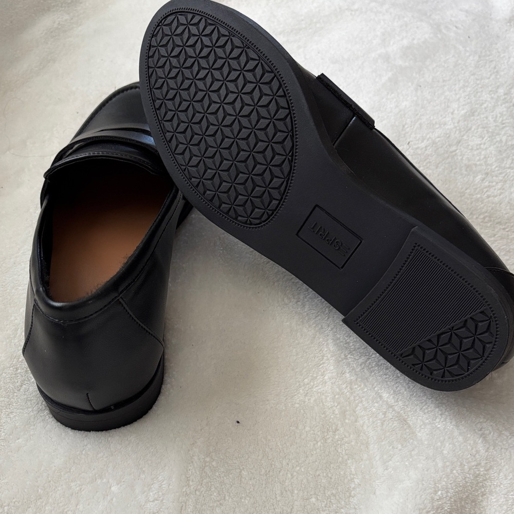 Esprit Black - Picture 7 of 9